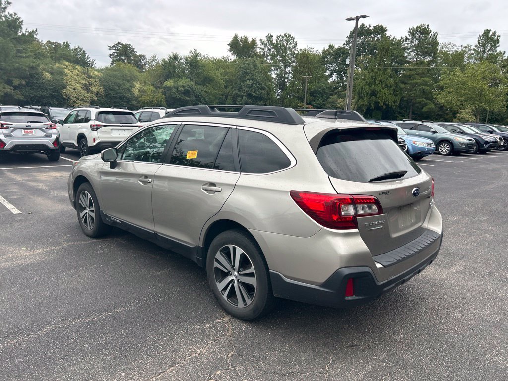 Used 2019 Subaru Outback 3.6R Limited AWD/4WD image 5
