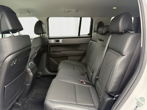 Certified 2025 Hyundai Santa Fe SEL AWD/4WD image 14