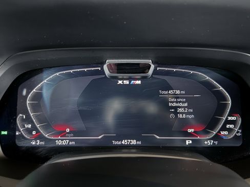 Used 2022 BMW X5 M w/ Executive Package image 32