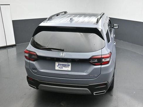Used 2023 Honda Pilot Elite image 25