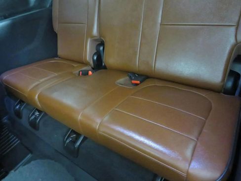 Used 2018 Chevrolet Traverse High Country image 46