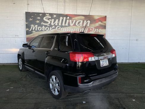 Used 2017 GMC Terrain SLE image 3