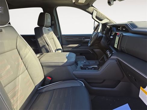 New 2026 GMC Sierra 2500 AT4X w/ AT4X AEV Edition image 15