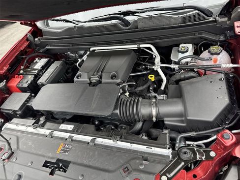 Used 2025 Chevrolet Colorado LT w/ LT Convenience Package RWD image 22