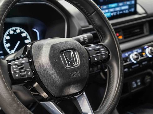 Used 2025 Honda Pilot EX-L image 20