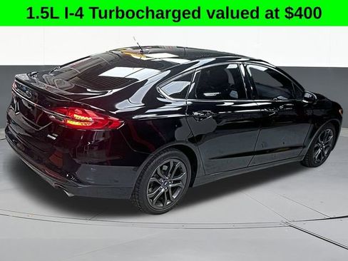 Used 2018 Ford Fusion SE w/ Equipment Group 201A image 6