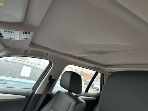 Used 2015 BMW X1 xDrive28i image 7