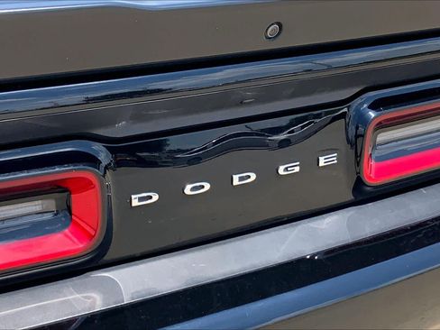 Used 2022 Dodge Challenger R/T Scat Pack RWD image 27