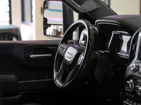 Used 2022 GMC Sierra 3500 Denali w/ Denali Ultimate Package AWD/4WD image 16