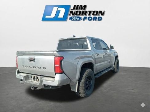 Used 2024 Toyota Tacoma TRD Sport RWD image 10