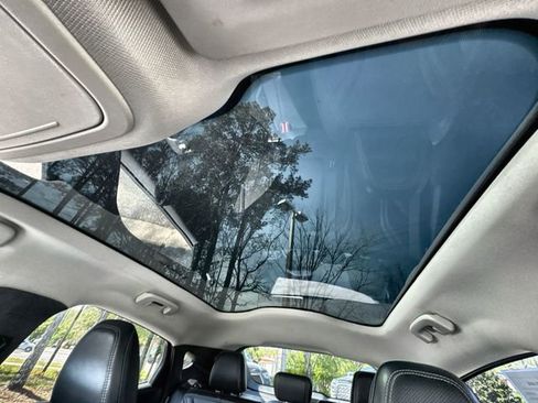 Used 2021 Ford Mustang Mach-E Premium image 29