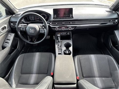 Used 2023 Honda Civic Sport image 19