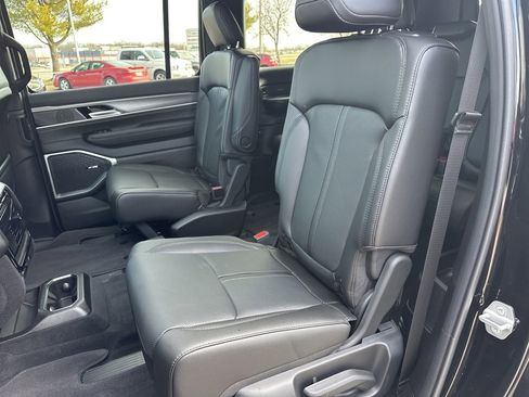 New 2026 Jeep Grand Wagoneer L image 51