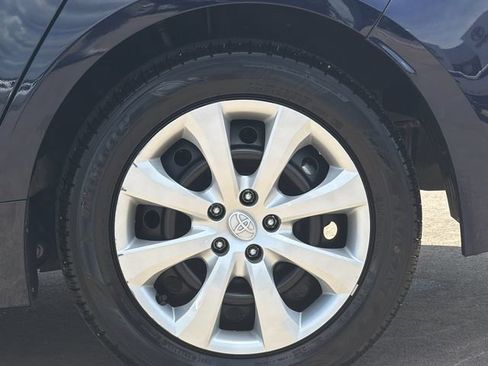 Used 2025 Toyota Corolla LE FWD image 29