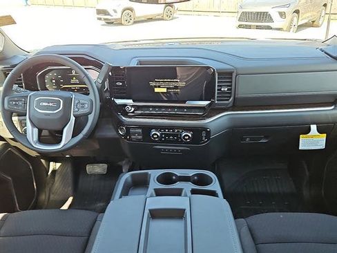 New 2026 GMC Sierra 2500 SLE image 11