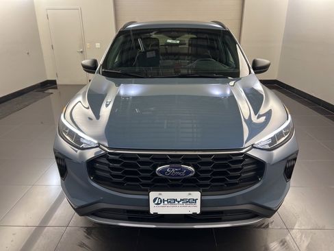 New 2026 Ford Escape ST-Line w/ Tech Pack #1 image 2