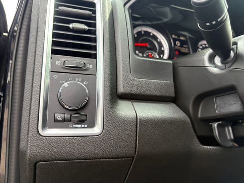 Used 2022 RAM 1500 Classic Warlock image 25