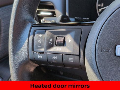 Certified 2023 Nissan Rogue SV image 20