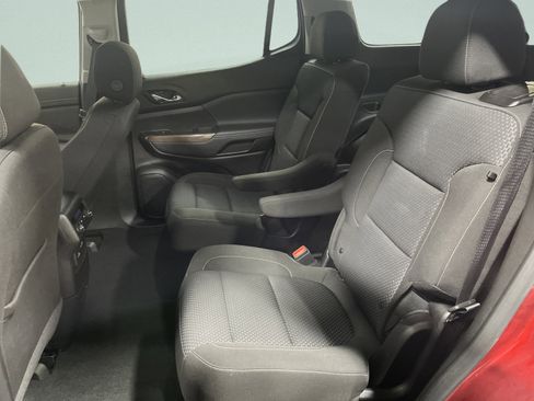 Used 2023 GMC Acadia SLE w/ Driver Convenience Package image 28