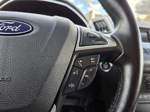 Used 2016 Ford Edge SEL AWD/4WD image 21