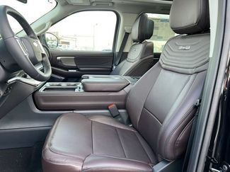 New 2026 Ford Expedition Max Platinum w/ Platinum Ultimate Package AWD/4WD video 4
