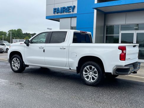 New 2026 Chevrolet Silverado 1500 LTZ w/ LTZ Convenience Package II AWD/4WD image 3