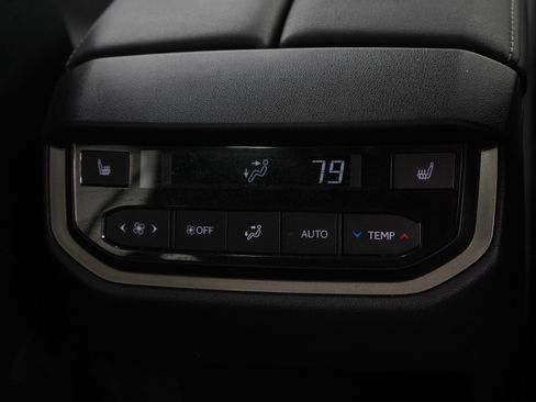 Used 2024 Lexus TX 350 AWD image 17