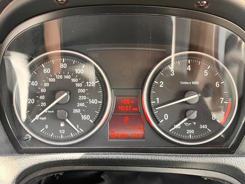 Used 2010 BMW 335i Convertible RWD image 18