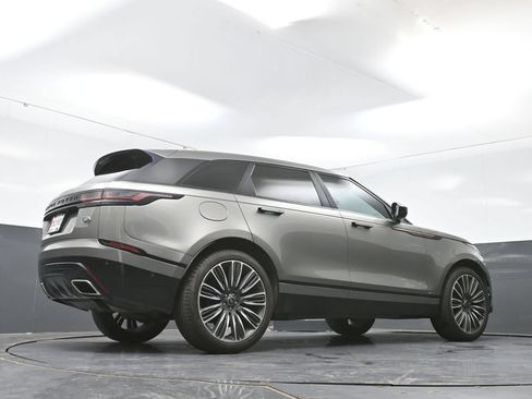 Used 2018 Land Rover Range Rover Velar R-Dynamic HSE AWD/4WD image 49