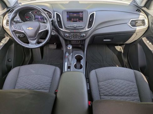 Used 2020 Chevrolet Equinox LT FWD image 16