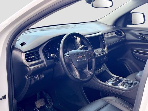 Used 2023 GMC Acadia AT4 AWD/4WD image 9