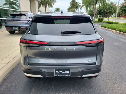 Certified 2026 INFINITI QX60 Luxe w/ Cargo Package FWD image 5