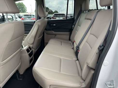 Used 2023 Honda Ridgeline RTL-E image 9