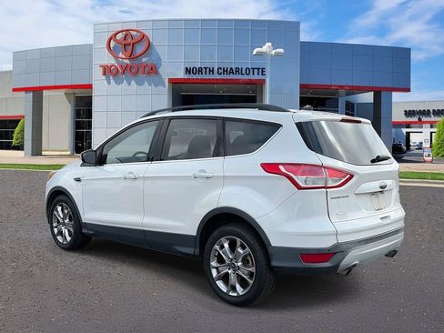 Used 2014 Ford Escape SE w/ Equipment Group 201A FWD image 4