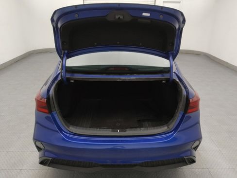 Used 2024 Kia Forte LXS w/ LXS Technology Package FWD image 29