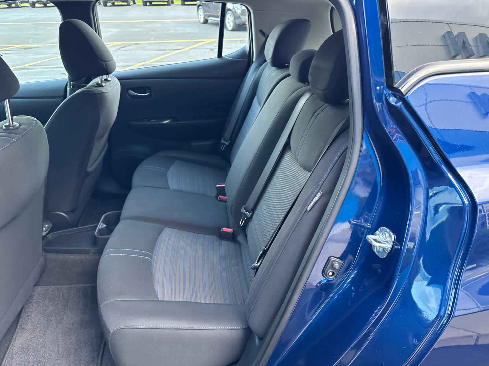 Used 2025 Nissan Leaf S FWD image 15
