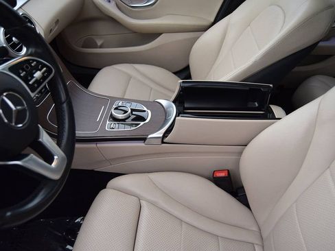 Used 2021 Mercedes-Benz C 300 4MATIC Sedan w/ Premium Package image 37