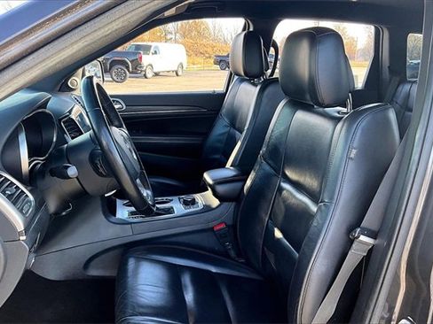 Used 2019 Jeep Grand Cherokee Limited w/ Trailer Tow Group IV image 21