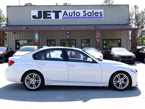 Used 2016 BMW 340i xDrive Sedan image 9