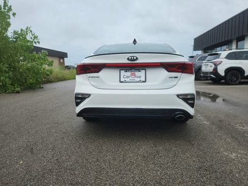 Used 2021 Kia Forte GT-Line FWD image 4