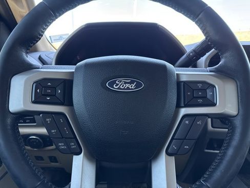 Used 2018 Ford F450 Lariat w/ Lariat Ultimate Package image 21