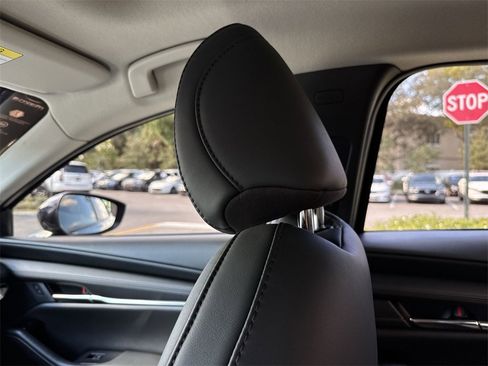 Certified 2023 MAZDA MAZDA3 s image 17