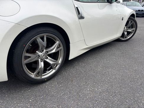 Used 2012 Nissan 370Z Touring w/ Sport Pkg image 20