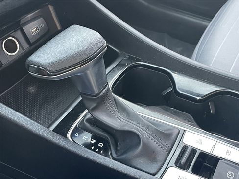 Used 2023 Hyundai Santa Cruz SE image 28