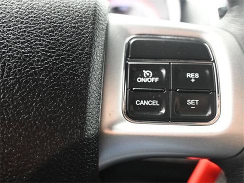 Used 2019 Dodge Grand Caravan GT image 27