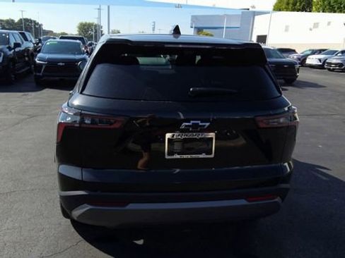 New 2026 Chevrolet Equinox LT w/ Convenience Package II image 7