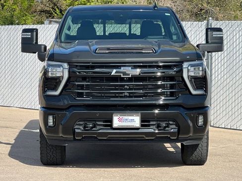 Used 2024 Chevrolet Silverado 2500 LTZ w/ LTZ Plus Package AWD/4WD image 6