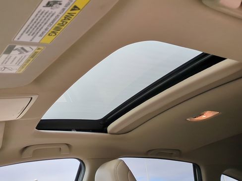 Used 2015 Honda CR-V Touring image 15