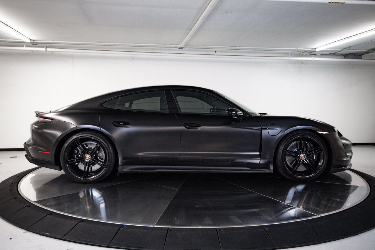 Certified 2023 Porsche Taycan Turbo S AWD/4WD image 8