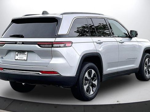 Used 2024 Jeep Grand Cherokee Limited 4xe AWD/4WD image 9